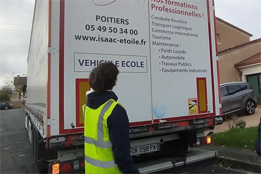 Un camion, ça tient dans une vidéo ?