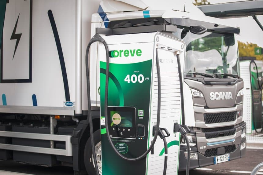 Station-service Oreve d'Amiens : des bornes 400 kW