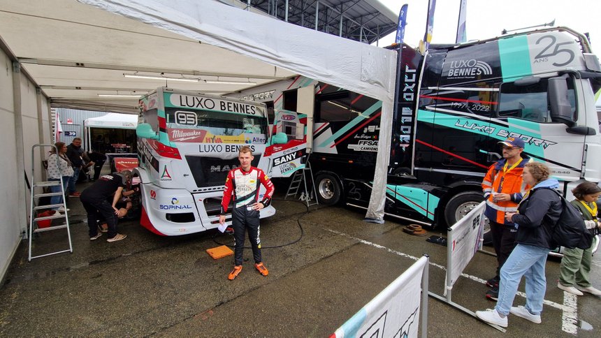 Languillat sait déjà jouer avec les caméras