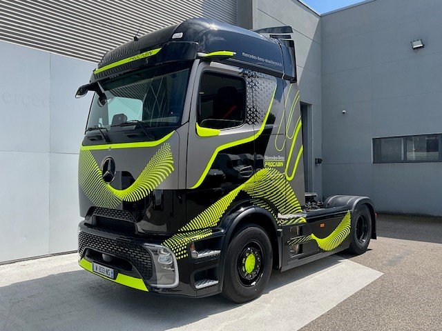 L'Actros L du concessionnaire Etoile du Rhône sera au Mans