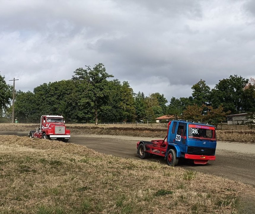 A Saint-Junien en Camion cross, Ford rivalise avec Volvo