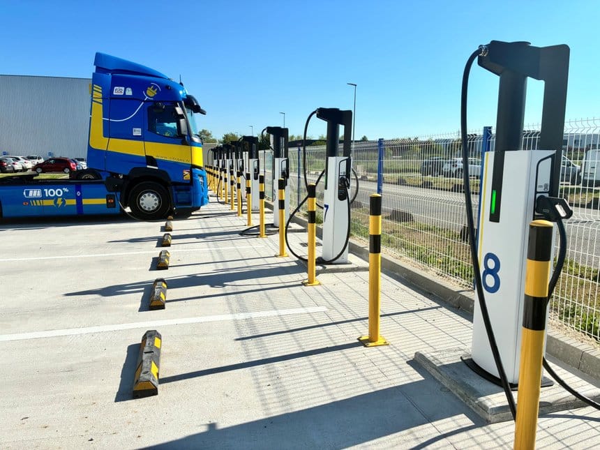 Infrastructure de recharge installée par Chargepoly