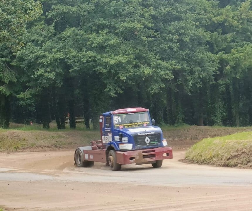 GP de Baud : un Renault à capot 2e en catégorie Cross