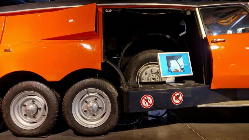 Mille Pattes Michelin : 5 essieux et 11 roues