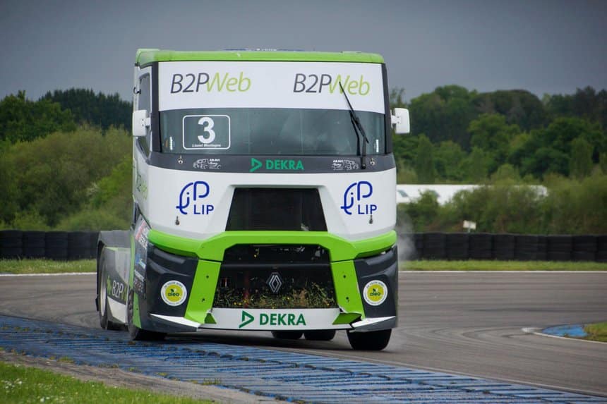 Les Renault T du team Aravi prétendants au titre