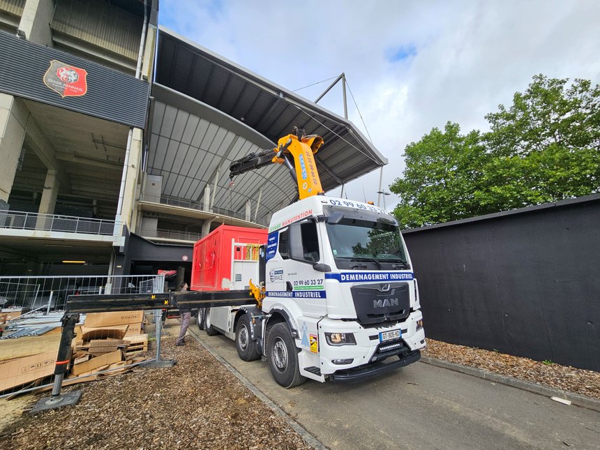 Ce MAN TGS 8x2 est équipé d'une transmission hydrostatique