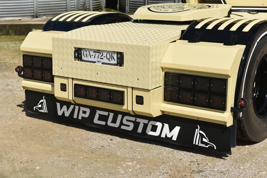 Scania S 530 des tps Riquelme : pare-chocs arrière très classe