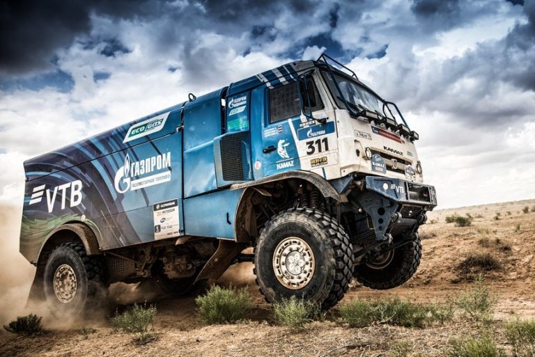 Silk Way 2018 : un Kamaz hybride gas et diesel