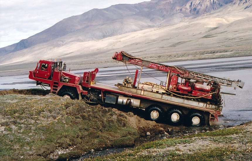 Foremost, des camions canadiens 8x8