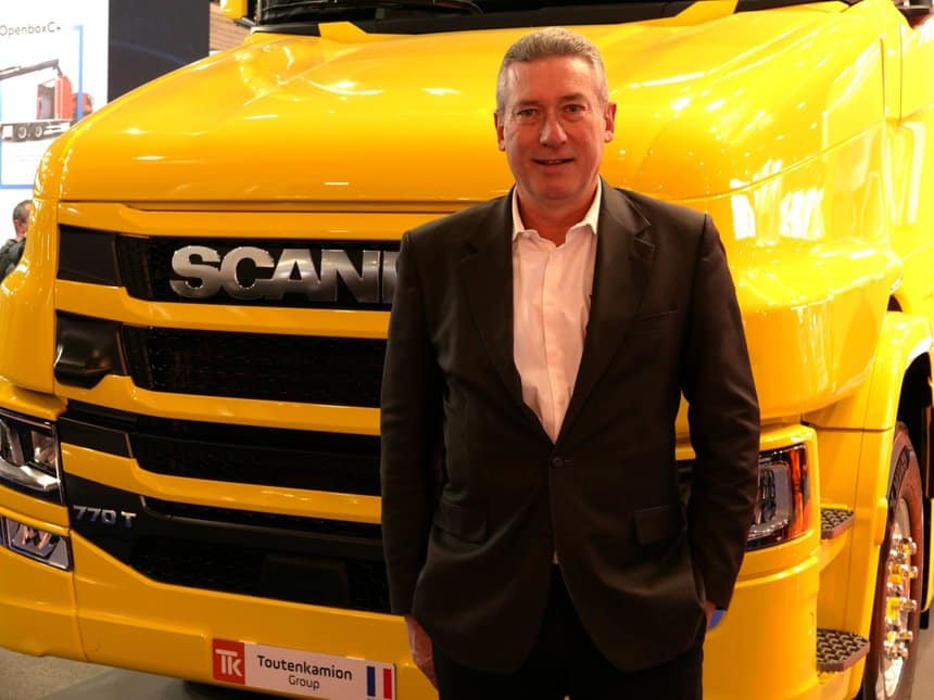 Philippe Verne, président de Brevet Carrosserie, répond aux questions de France Routes