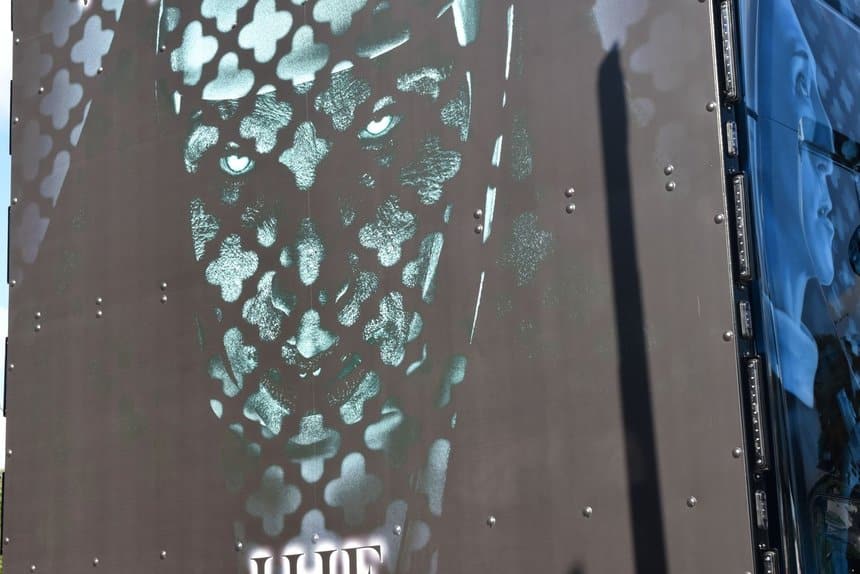 Scania 660 S La Nonne : une paroi arrière terrifiante