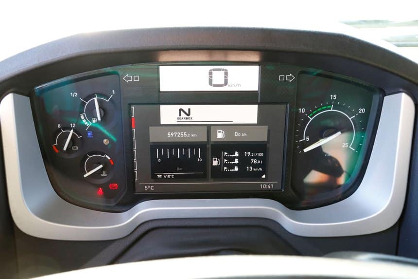 Camion Hyliko 2e génération : un tableau de bord familier