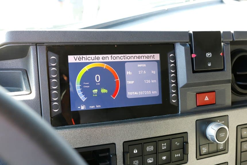Camion Hyliko 2e génération : un écran de contrôle de l'hydrogène