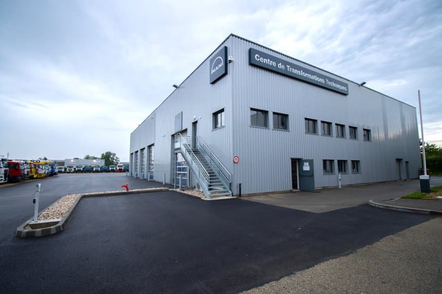 Le nouveau Centre de transformation technique (CTT) de MAN France à Viriat (Ain)